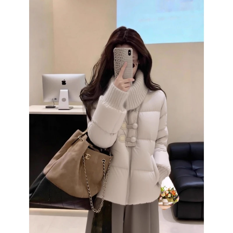 短款针织棉服女2025冬季新款设计感时尚小个子加厚保暖面包服外套