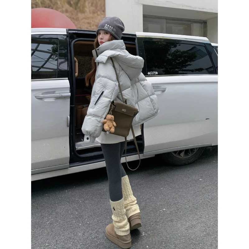 韩版浅蓝色女冬2025秋冬季新款设计超好看的减龄洋气加厚面包棉服