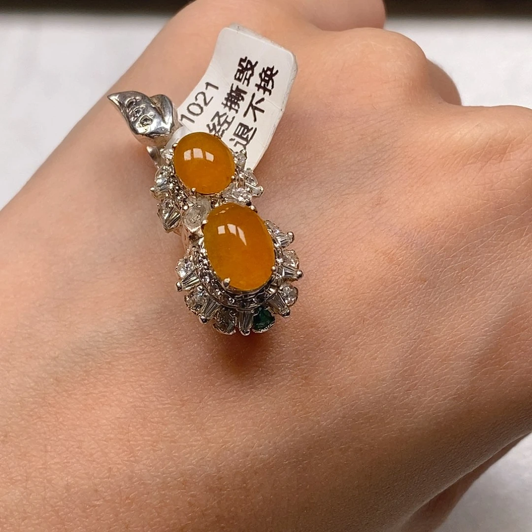 翡翠耳饰未镶嵌芬达黄翡