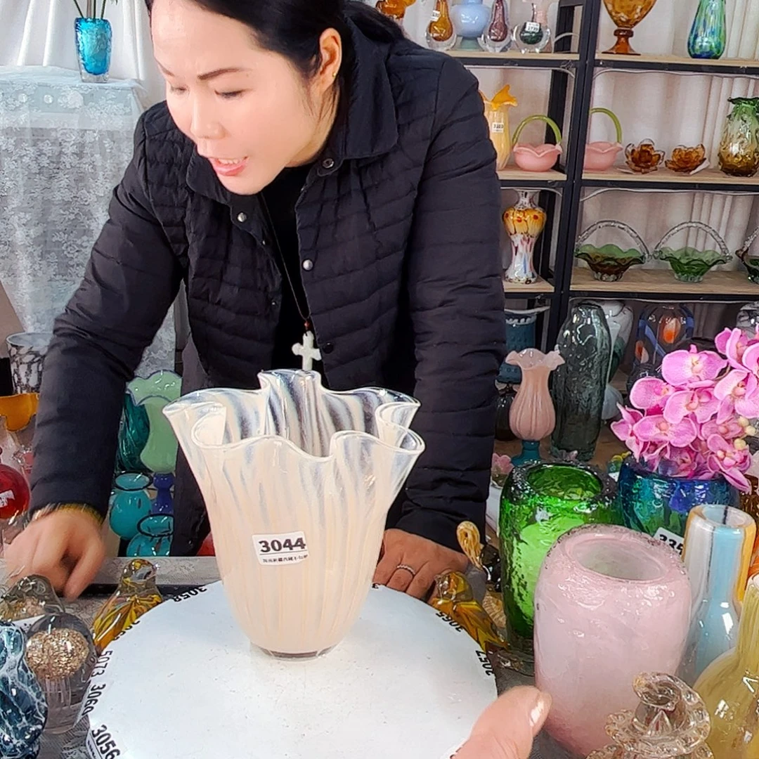 3044 家悦琉璃工艺品