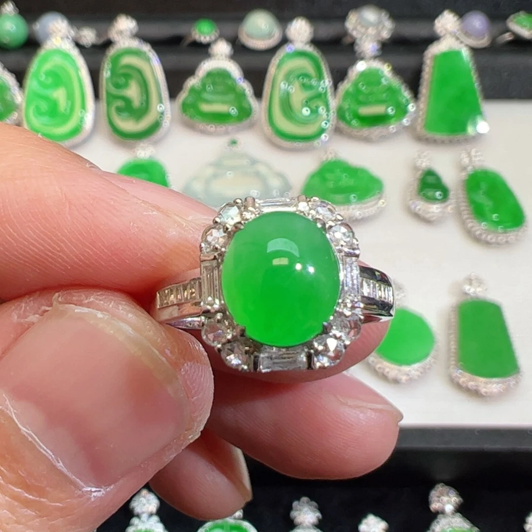 翡翠吊坠(不含链)18K金镶嵌戒指