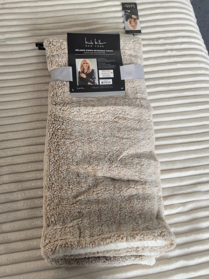 小华约127*152卡其色糕糕毛毯发1个