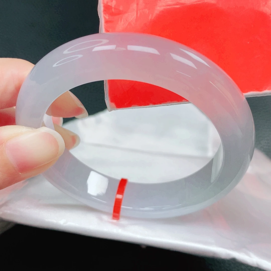 翡翠未镶嵌手镯53圈