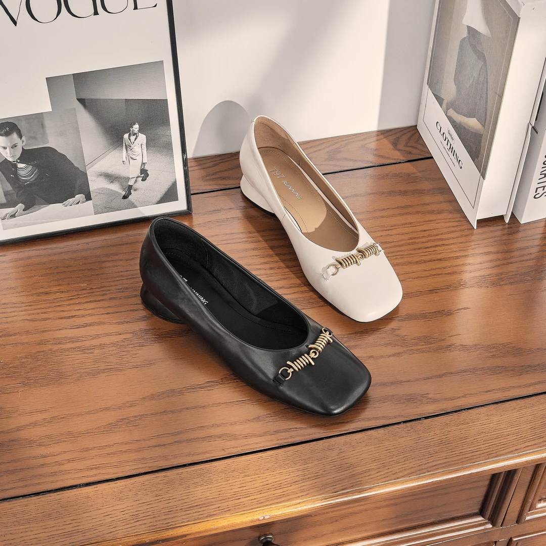 2025春季新款春季新款法式时尚百搭低跟圆头浅口镂空单鞋女X6801