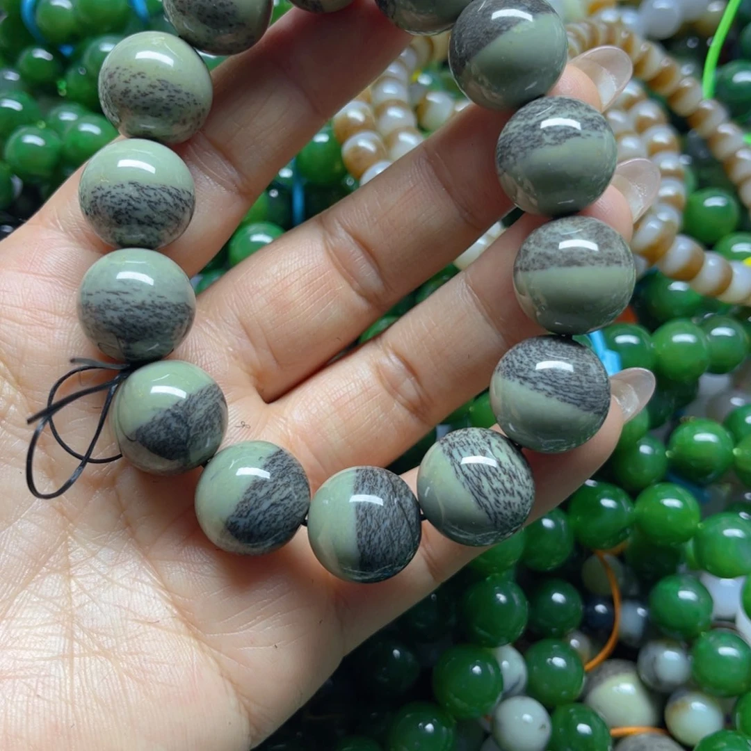 未镶嵌和田玉手链