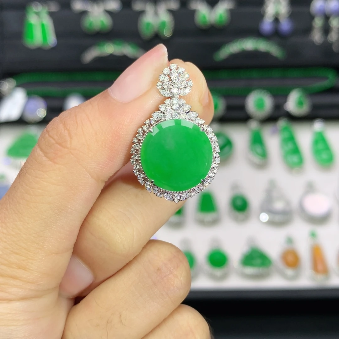 翡翠18K金镶嵌吊坠(不含链)