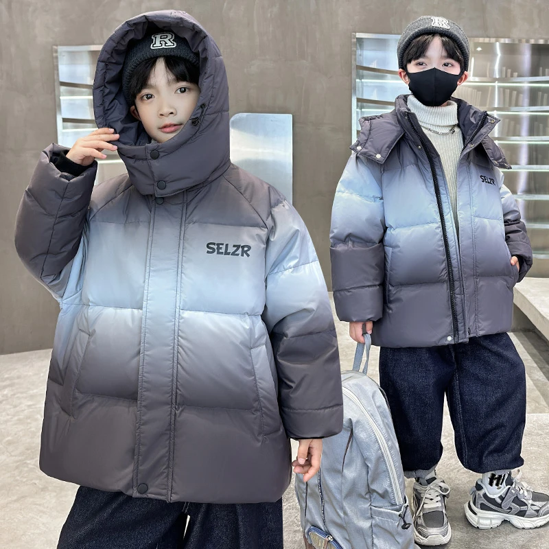 男童羽绒服外套渐变色冬装2025新款儿童白鸭绒加厚冬季中大童男孩