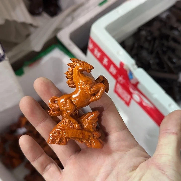 木花梨木8立马发财一只