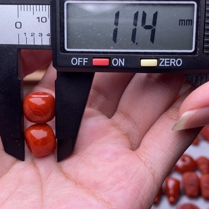 南红玛瑙配饰未镶嵌锦***场小微瑕不影响