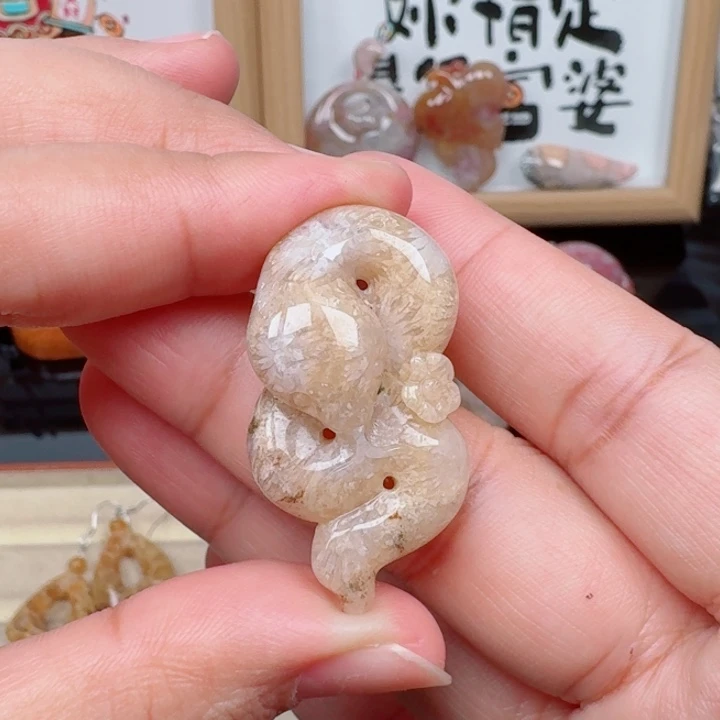 硅化玉合金颈饰蛇年