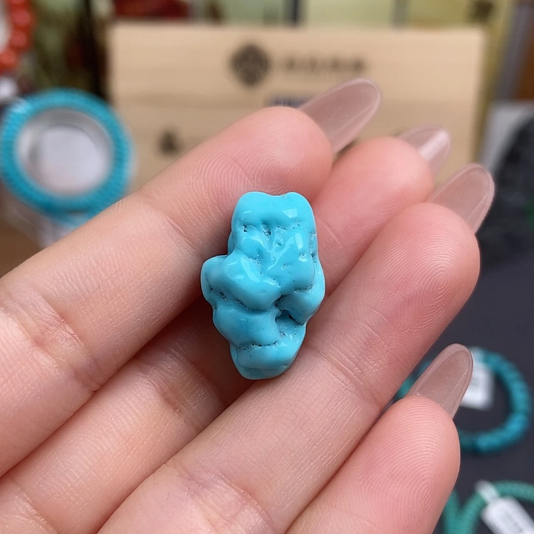 绿松石雕刻未镶嵌