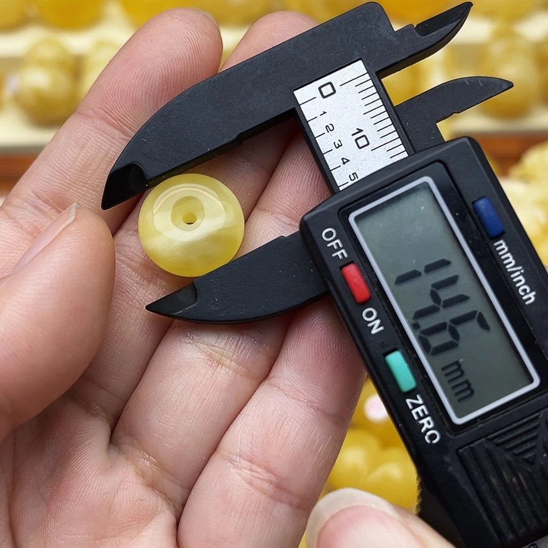 蜜蜡未镶嵌裸石天然