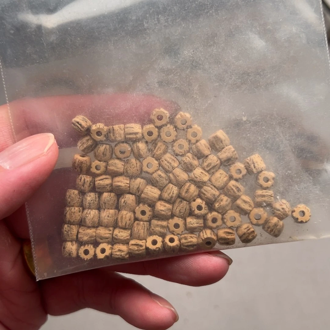 柏香籽/百香籽吊坠就**月