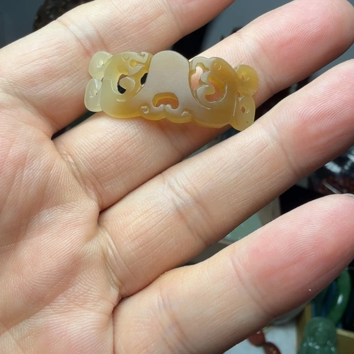 和田玉（糖玉）未镶嵌颈饰