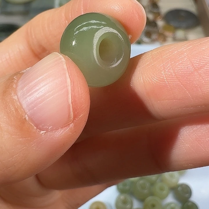 和田玉（糖玉）未镶嵌颈饰115