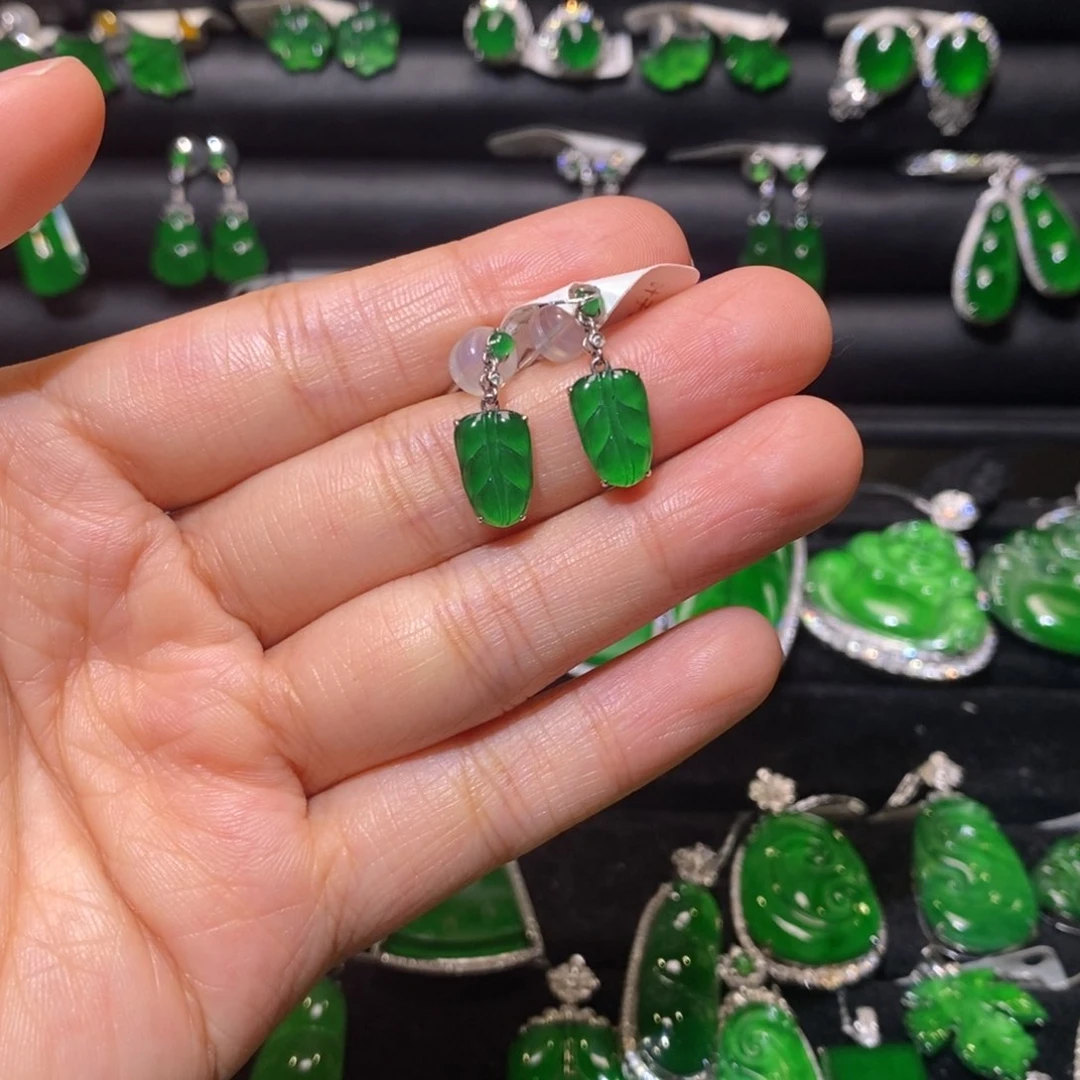 翡翠18K金镶嵌耳饰叶子