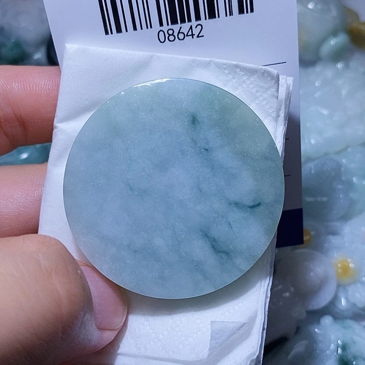 翡翠未镶嵌颈饰天光墟翡翠市场现金代购