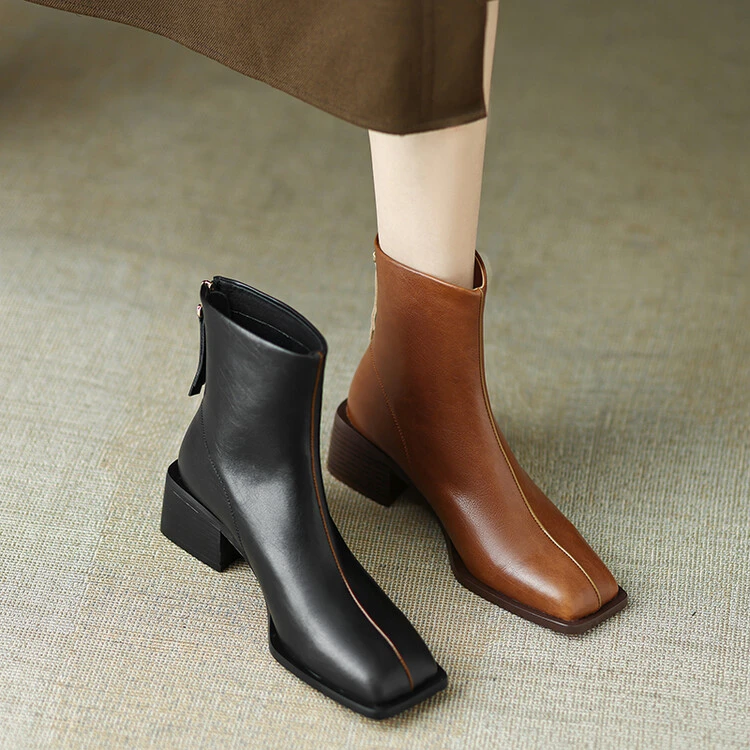 法式洋气小短靴女2025秋冬新款方头粗跟真皮通勤百搭简约时装靴女