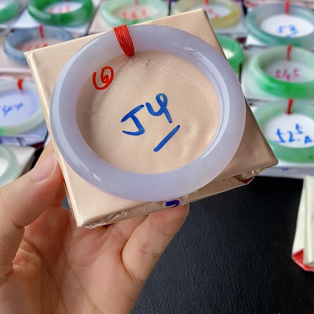 翡翠手镯未镶嵌6号