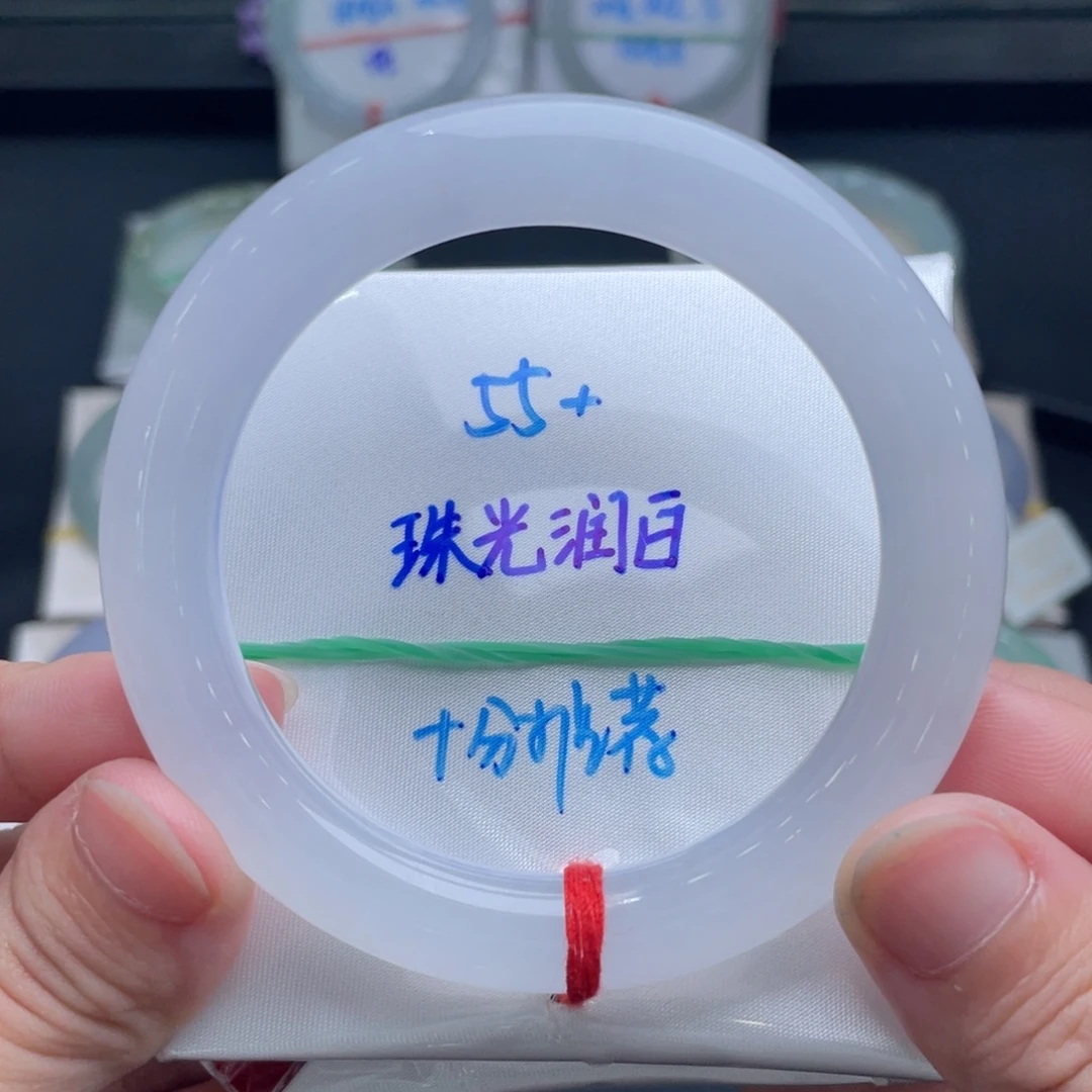 翡翠未镶嵌手镯翡翠手镯