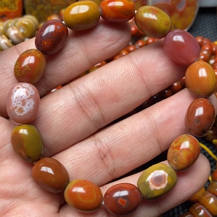 玛瑙/玉髓手串未镶嵌