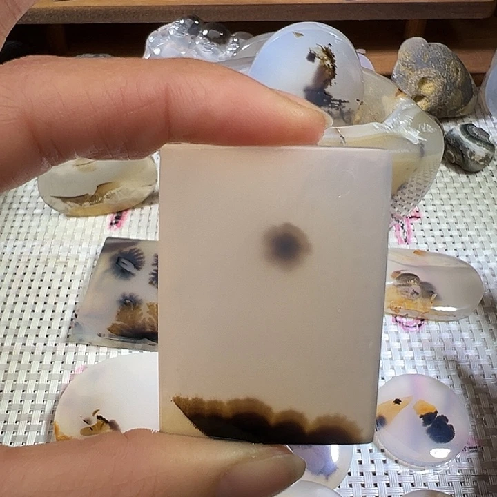 玛瑙/玉髓未镶嵌颈饰