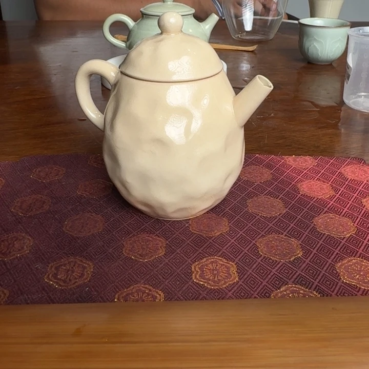 婺州龙窑烧制技艺壶