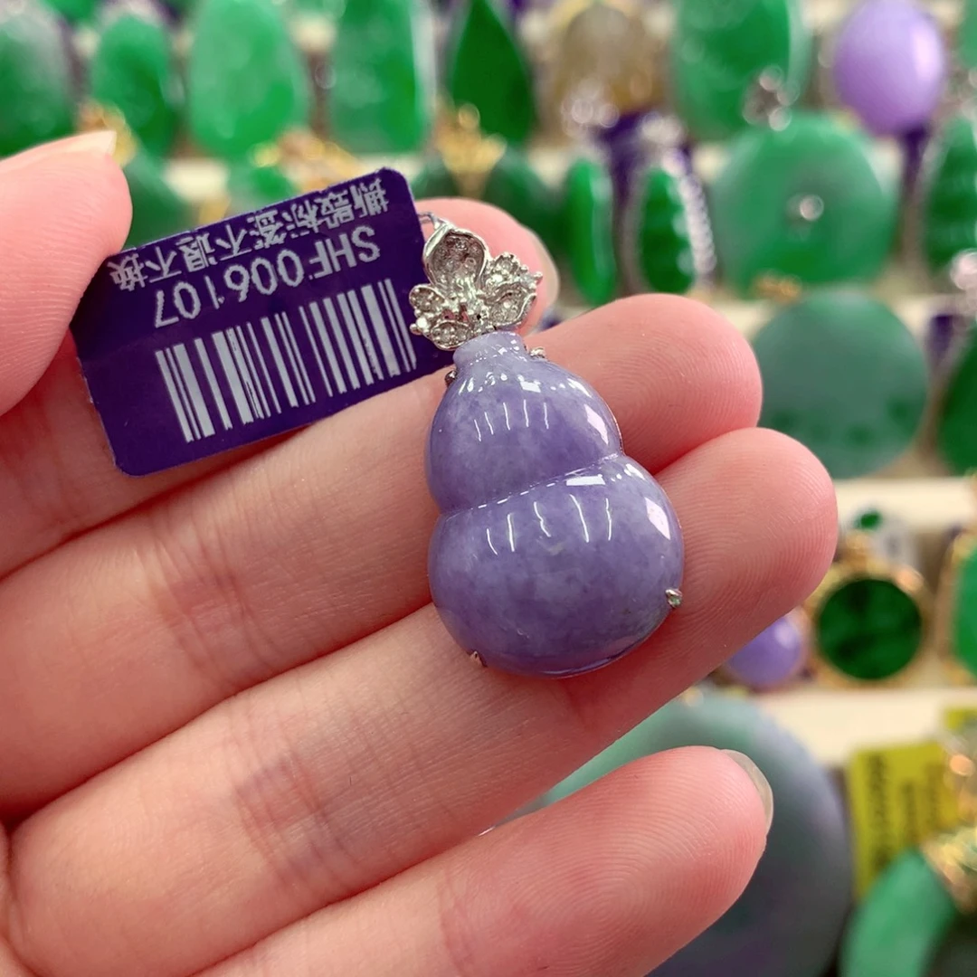 吊坠(不含链)18K金镶嵌翡翠