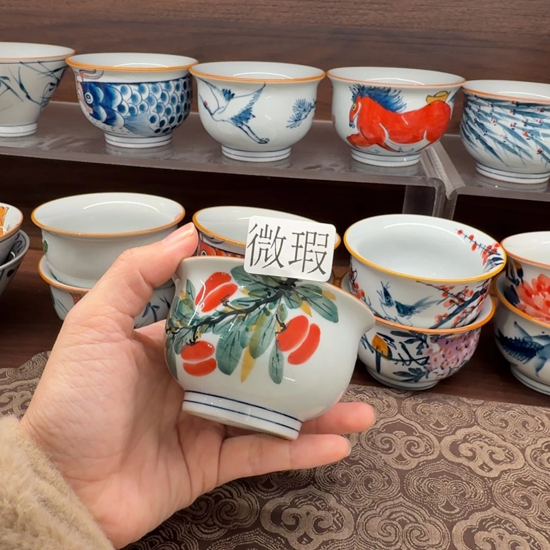 釉下手绘茶具微瑕