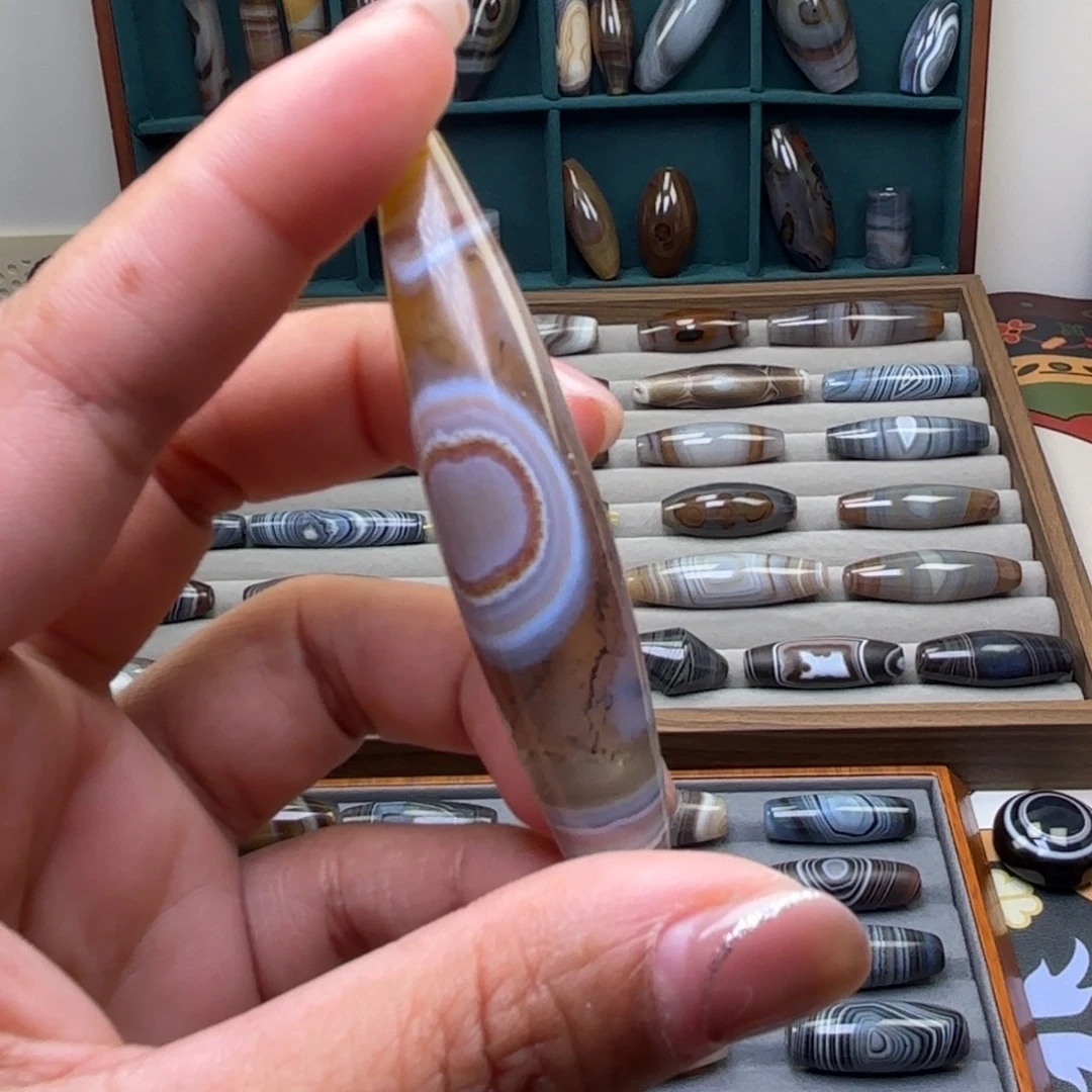 一***你玛瑙/玉髓未镶嵌颈饰