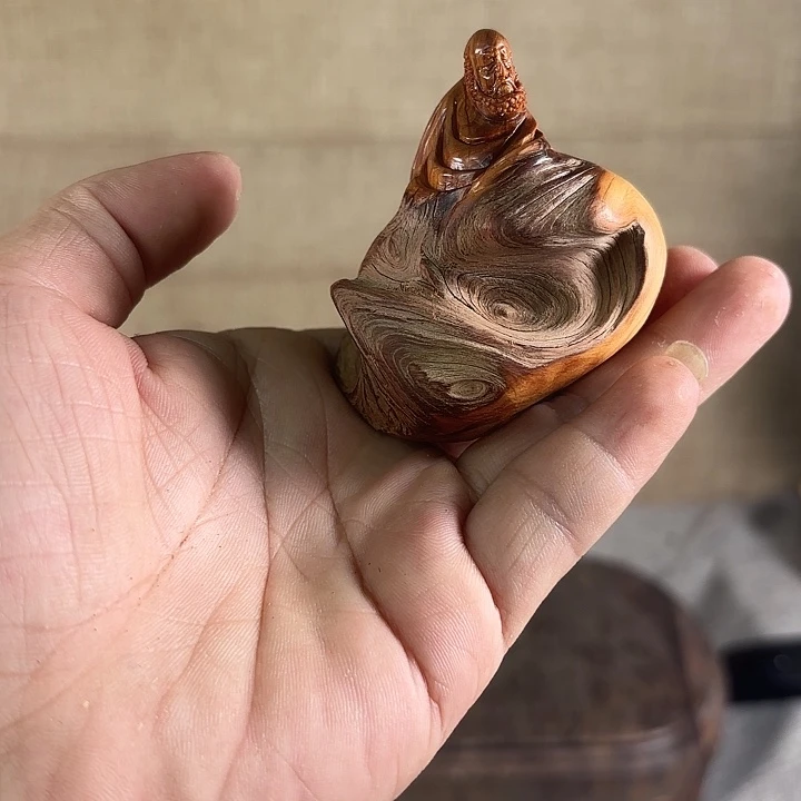 旺****崖柏崖柏雕刻达摩