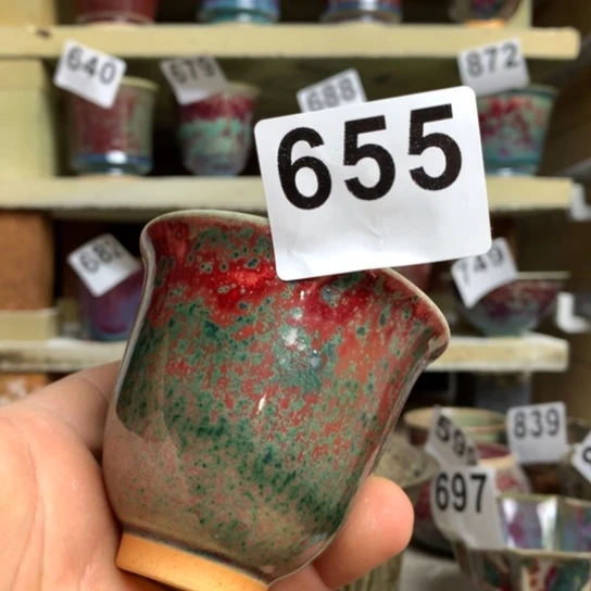 钧瓷的制作方法是用