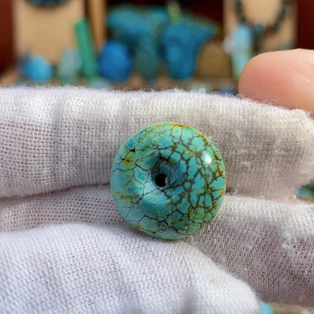 定制绿松石网花面包扣