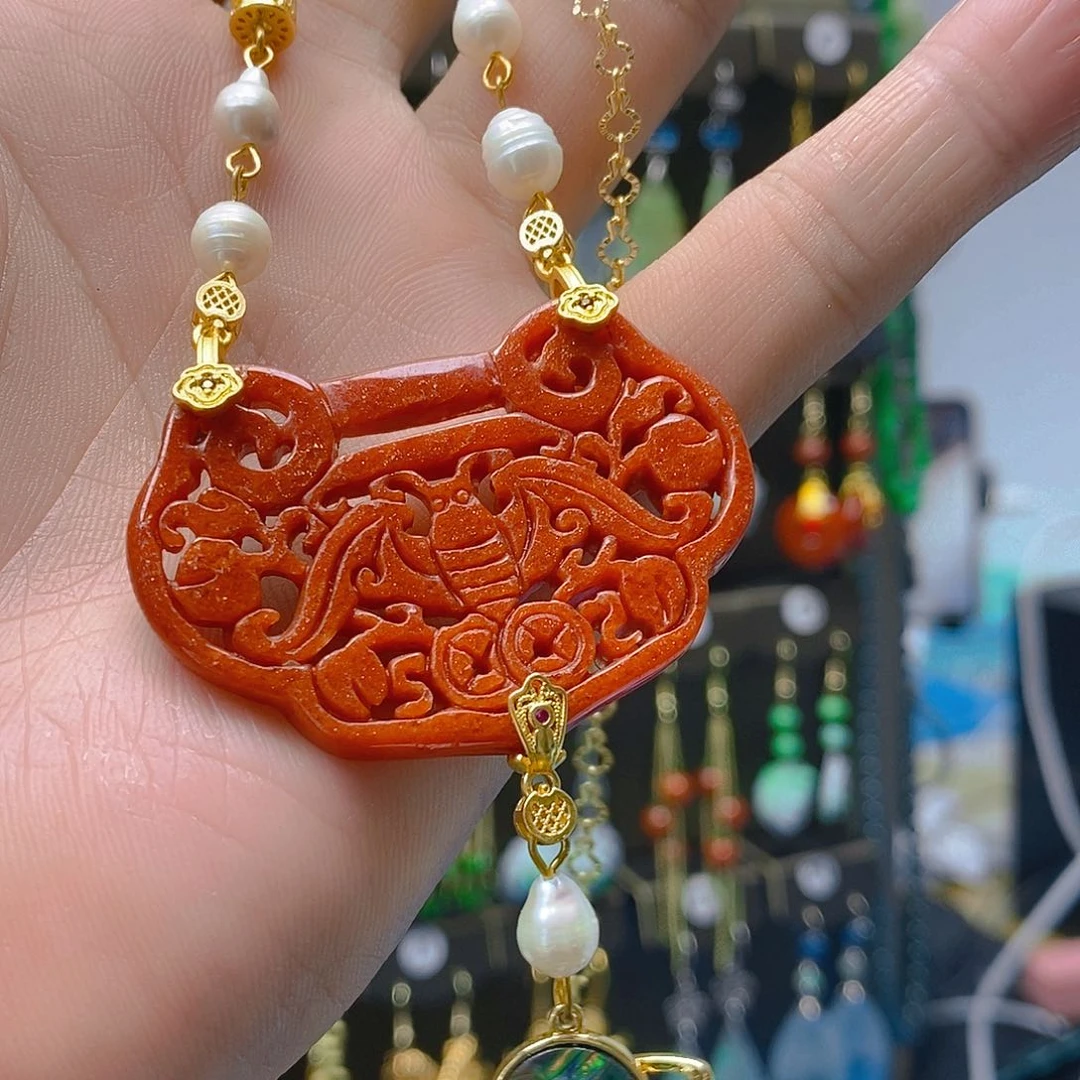 未镶嵌翡翠耳饰翡翠