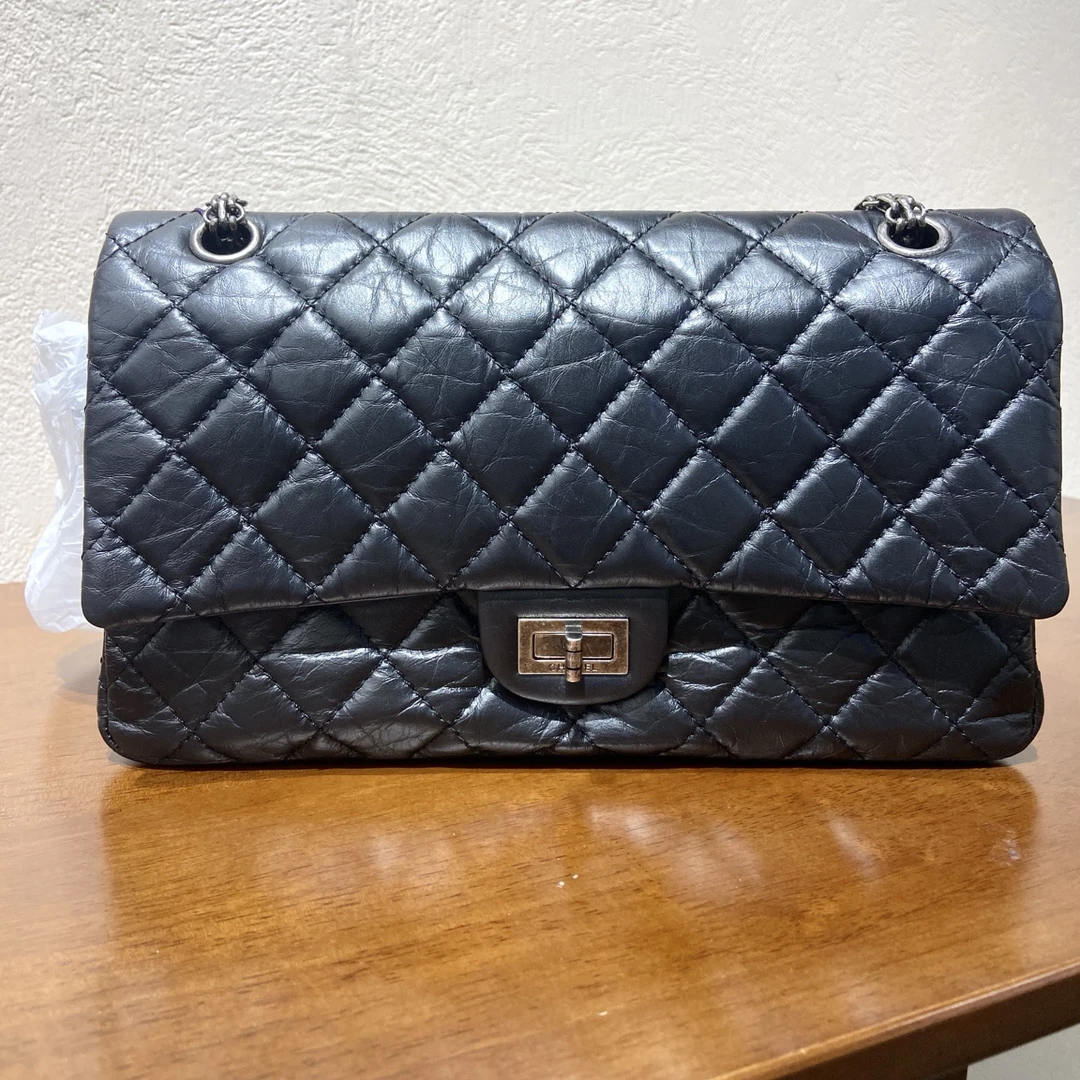 99新 Chanel/香奈儿 黑银牛2.55 中号时尚单肩斜挎包