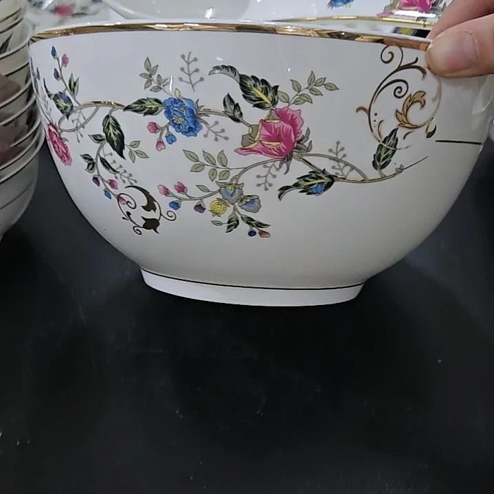 45%以上骨粉骨瓷微瑕8寸一个大汤碗一个大汤勺66666