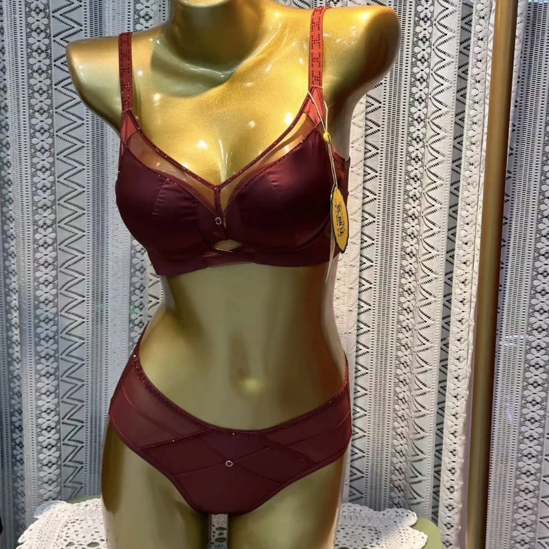 xarifa文胸套装厚款烫钻性感小胸聚拢舒适无钢圈8669红色