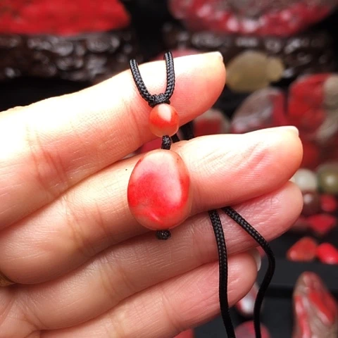 昌化鸡血石昌化鸡血石挂件