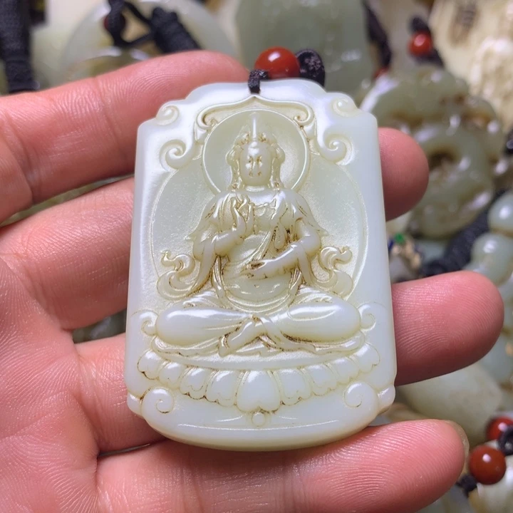 未镶嵌和田玉挂件刘*