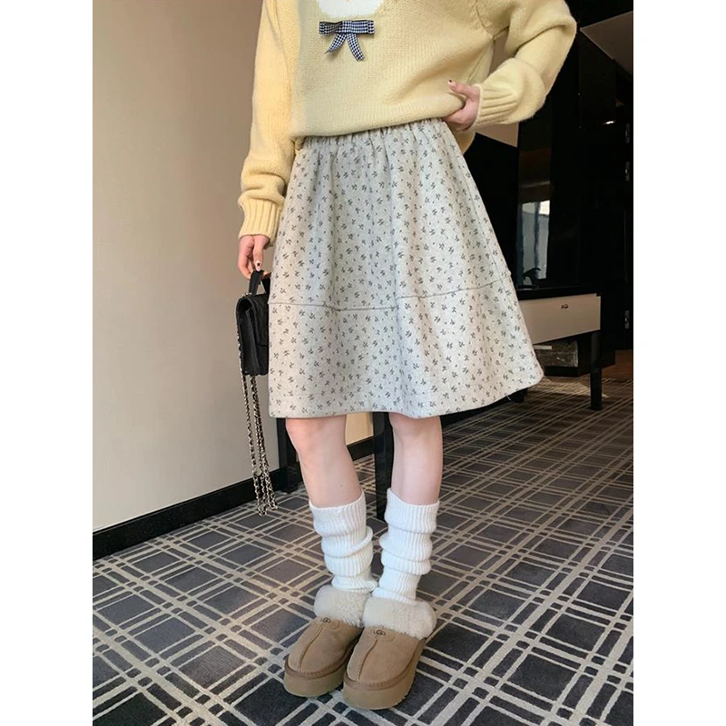 温柔甜美风毛呢碎花半身裙女秋冬新款小个子复古A字裙蓬蓬裙短裙