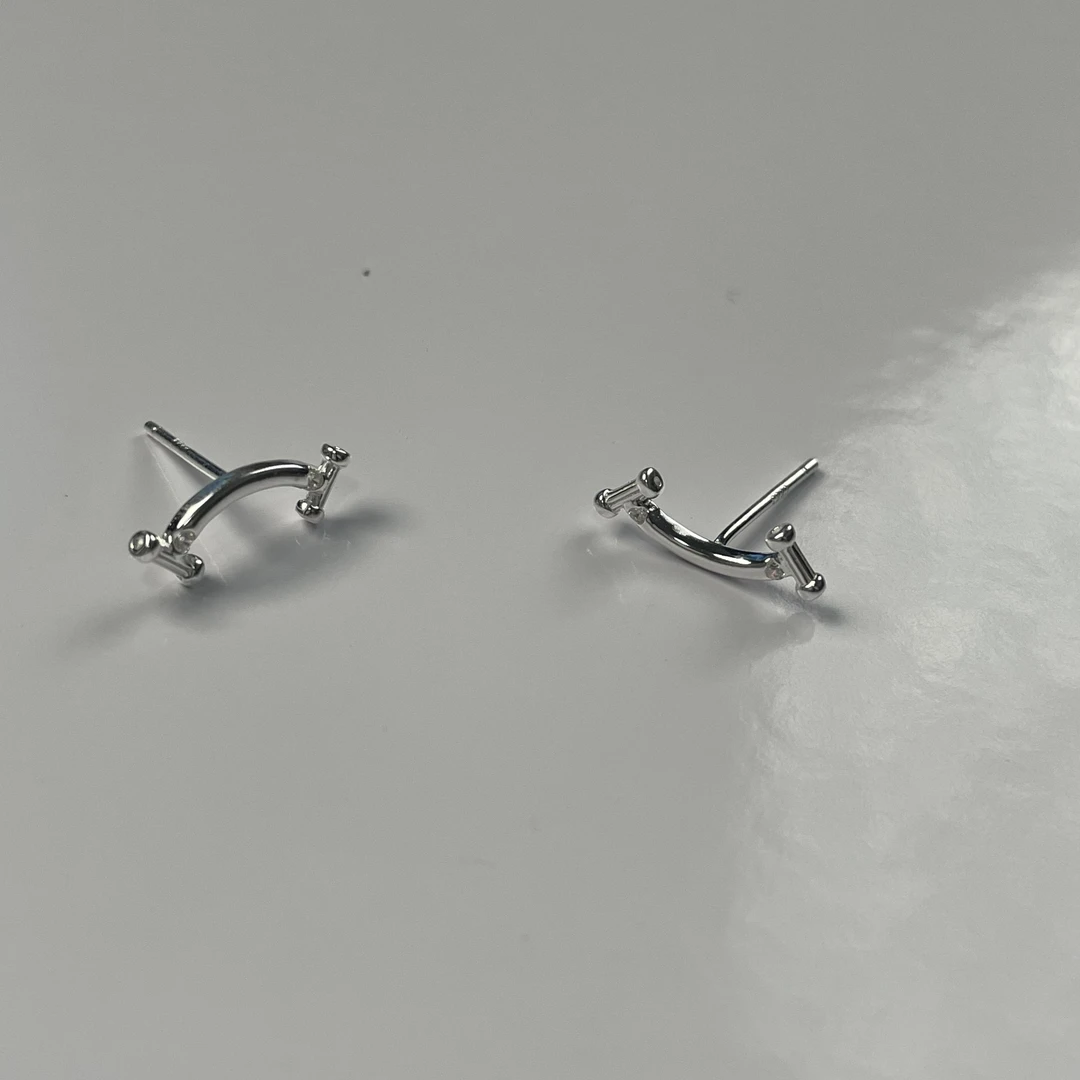 足银耳饰 佬银匠 纯手工足银笑脸耳钉耳饰个性小众百搭