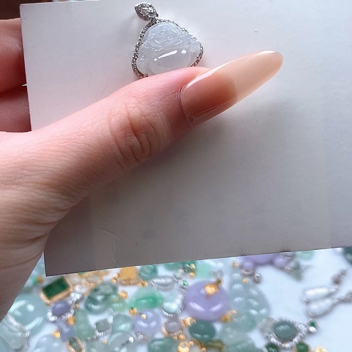 翡翠未镶嵌颈饰天然A货翡翠