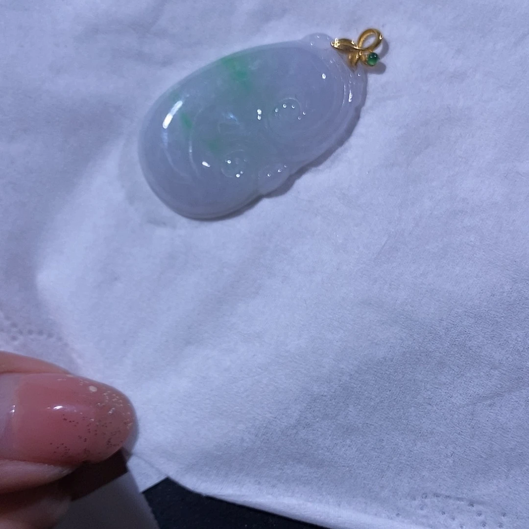 翡翠吊坠(不含链)18K金镶嵌