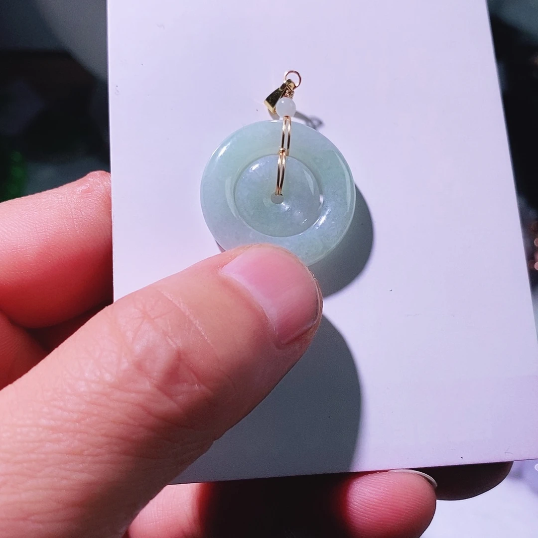 定制翡翠未镶嵌天然翡翠A货