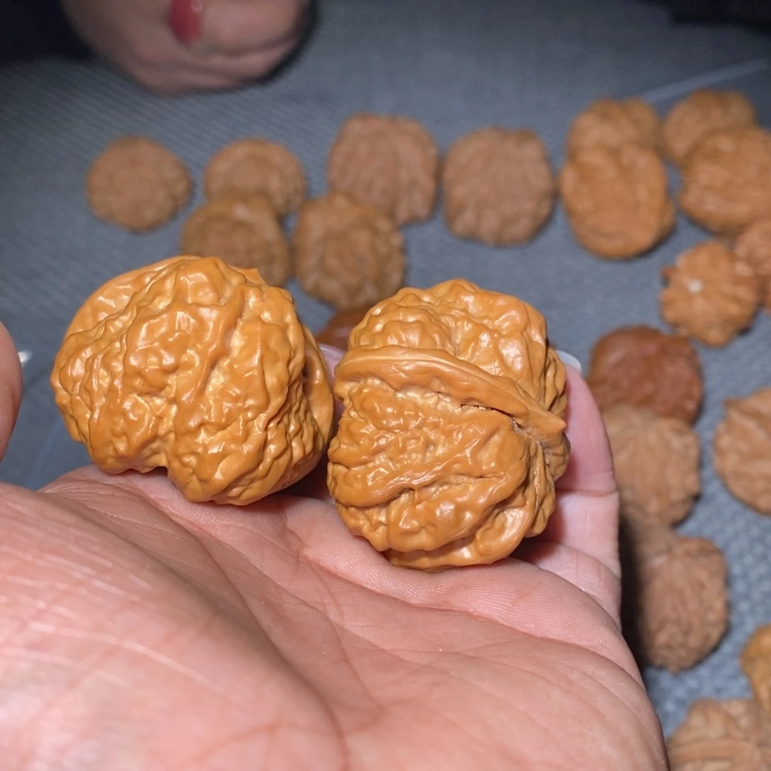 记***睡蛤蟆头。