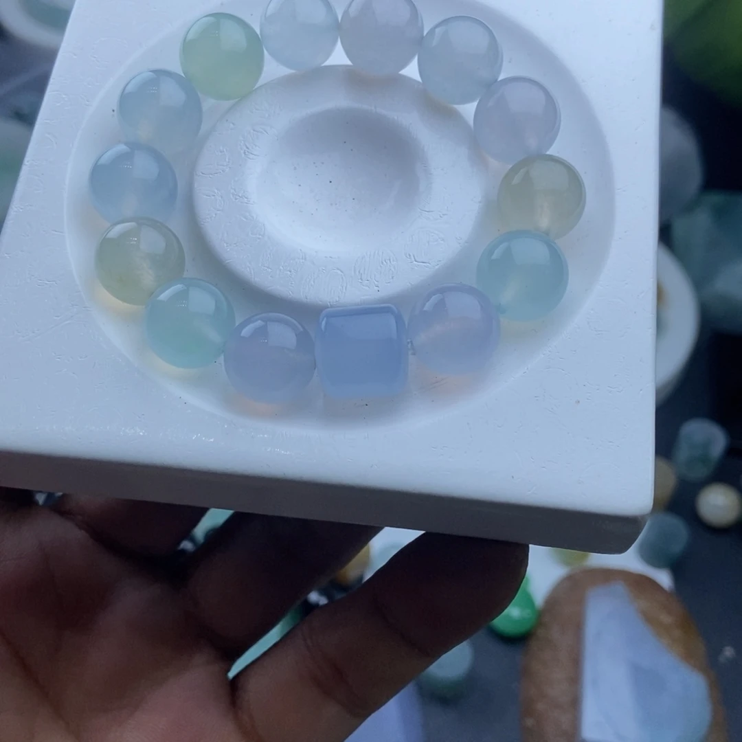 定制翡翠未镶嵌定制