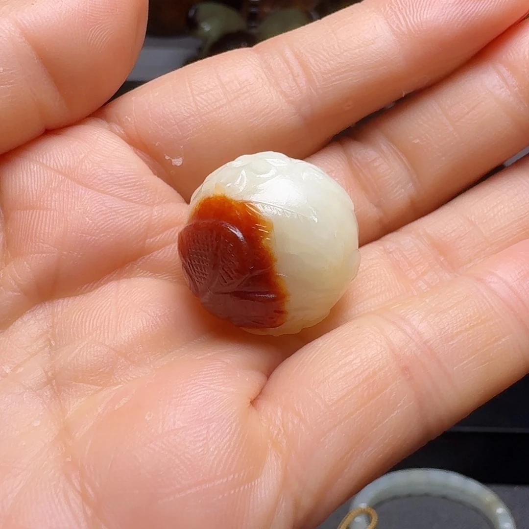 和田玉（糖玉）未镶嵌颈饰鉴****）