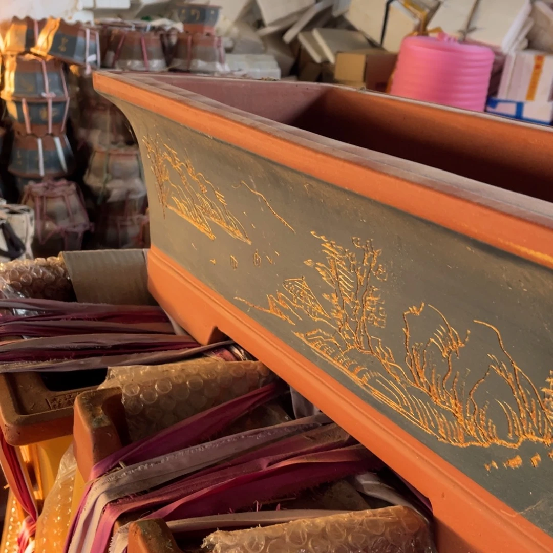 特价处理紫砂一只