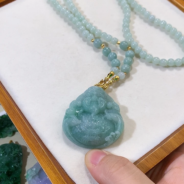 翡翠未镶嵌颈饰翡翠吊坠