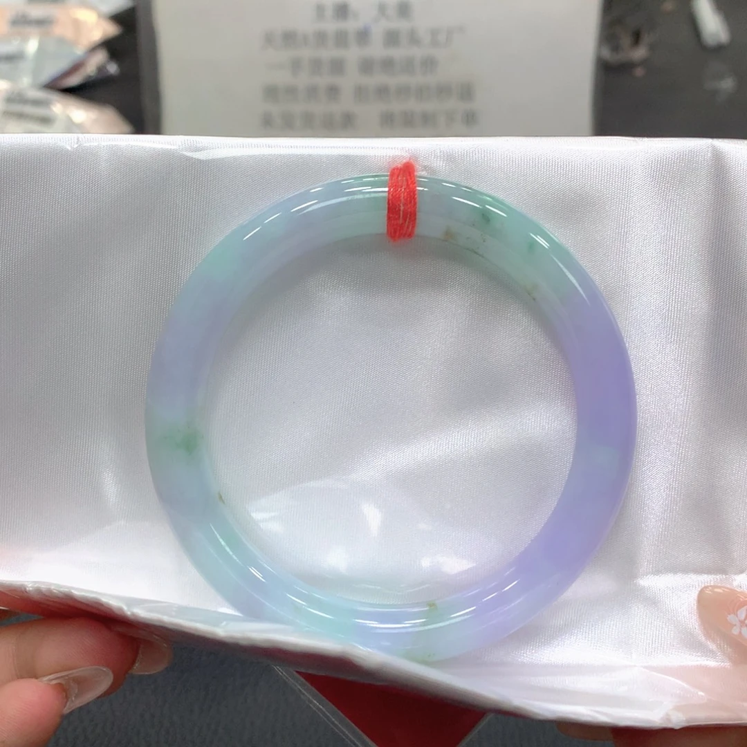 翡翠未镶嵌手镯60圆